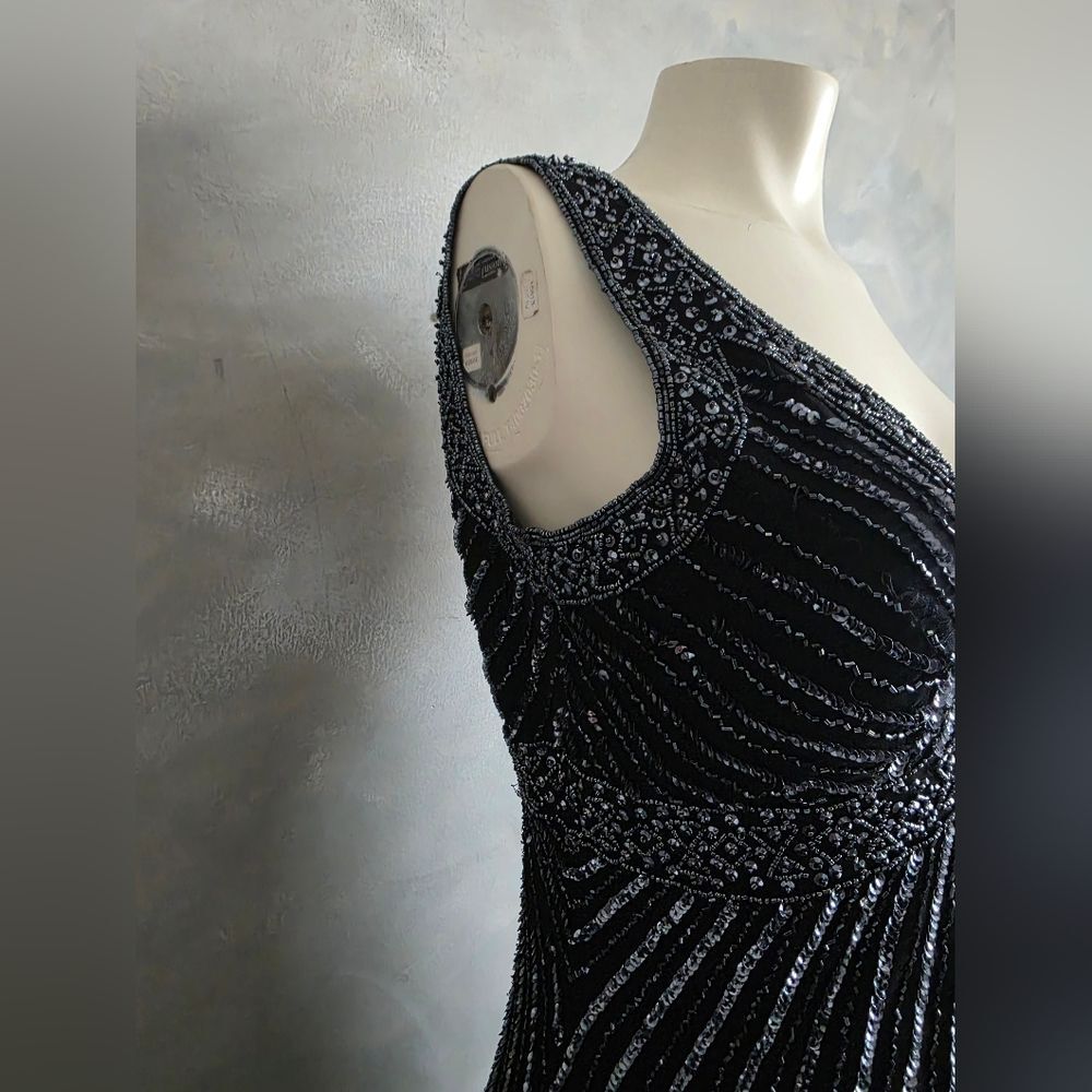 Black Fully Sequin Beaded Flapper Style Cocktail Dress Sleeveless Silk Sz 14 - Picture 4 of 16